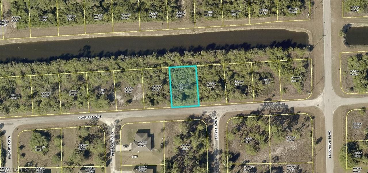 1157 Augusta St., Lehigh Acres, FL 33974