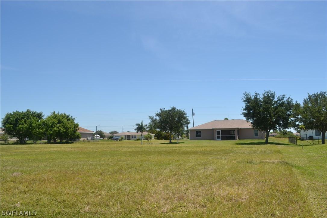 127 NW 26th Ave., Cape Coral, FL 33993