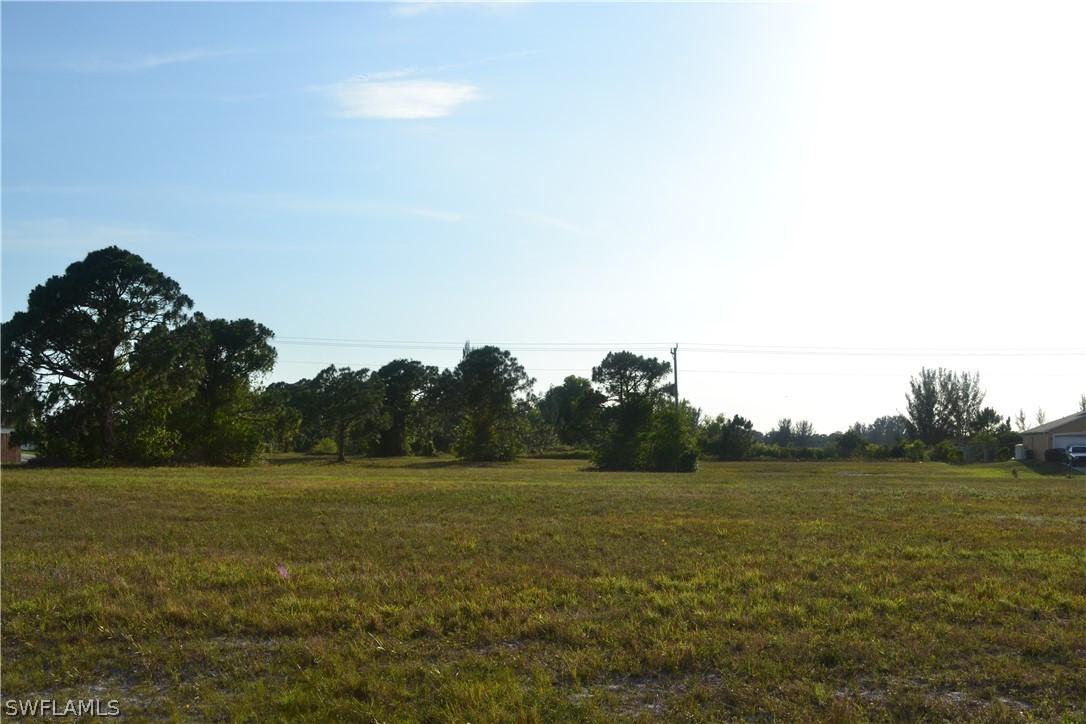 2800 NW 27th Pl., Cape Coral, FL 33993