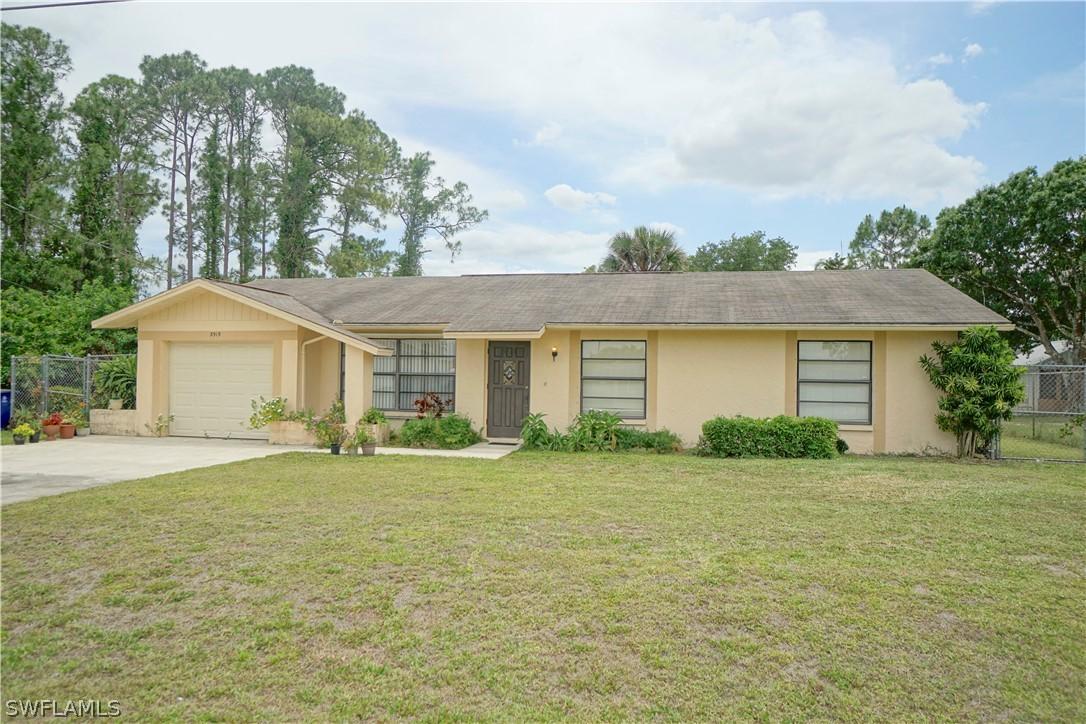 3915 4th St., Lehigh Acres, FL 33971