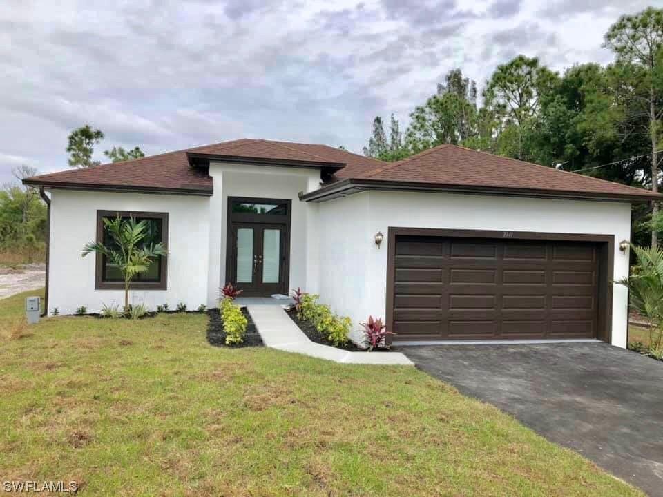 4808 20th Ave., Naples, FL 34117