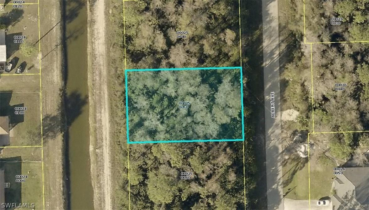 1127 Albert Ave., Lehigh Acres, FL 33971