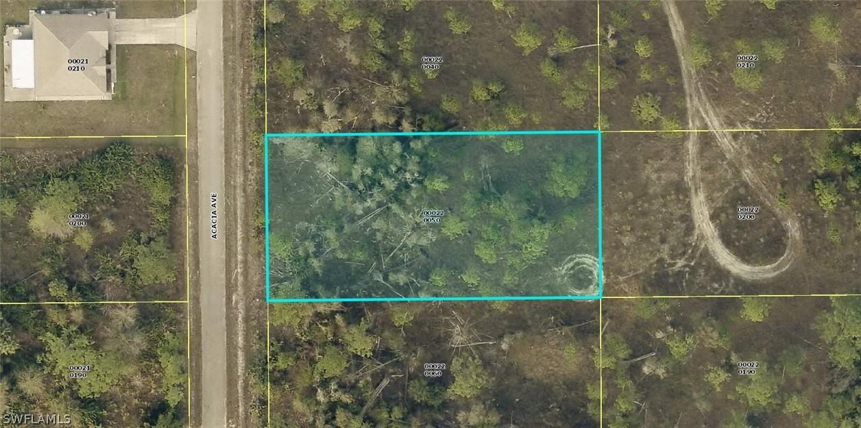 914 Acacia Ave., Lehigh Acres, FL 33972