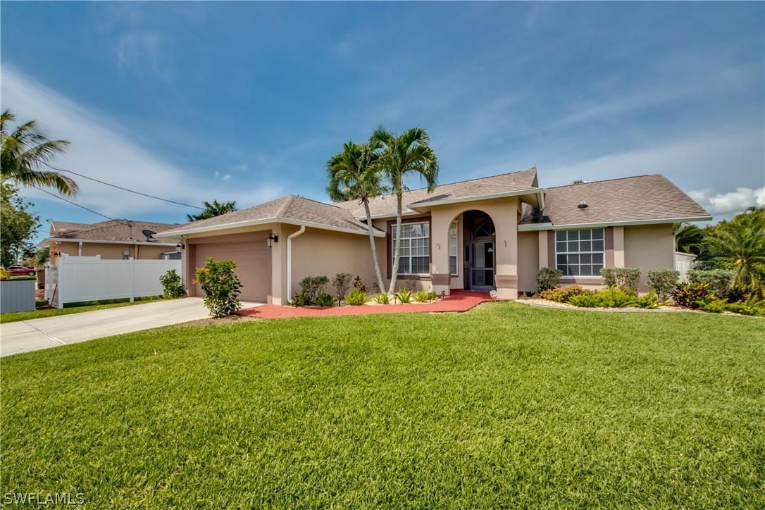 3046 SW 27th Pl., Cape Coral, FL 33914
