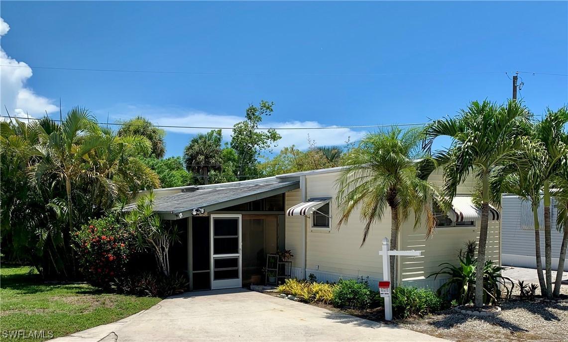 3781 Cardinal Cir., Bonita Springs, FL 34134