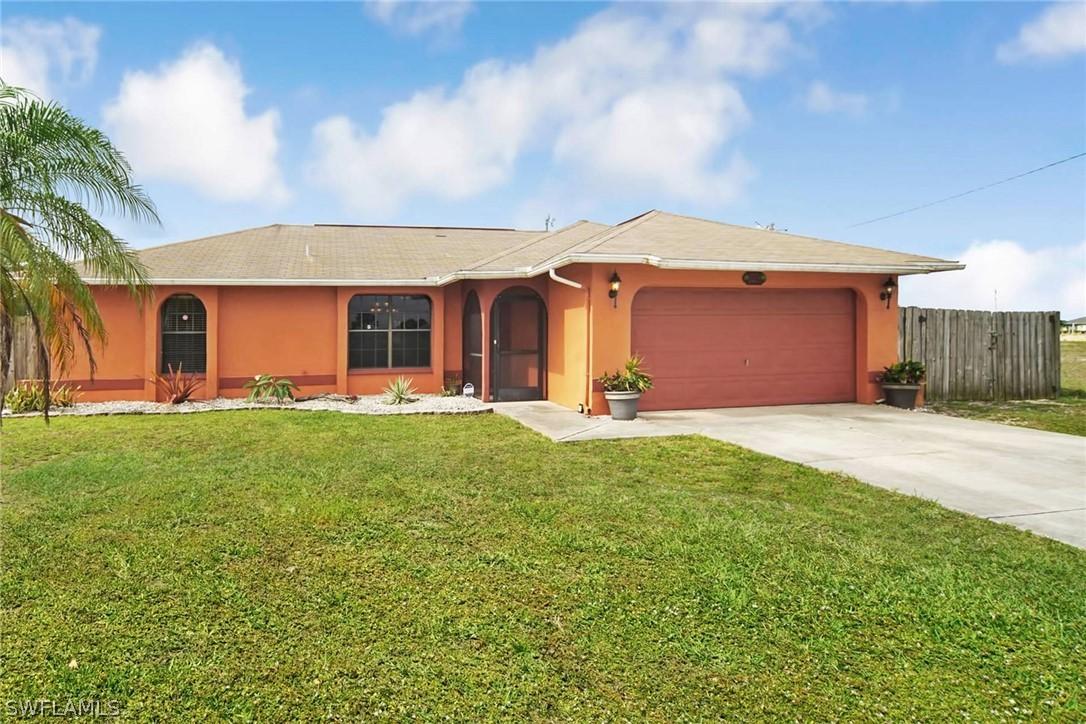 1014 NW 23rd Ter., Cape Coral, FL 33993