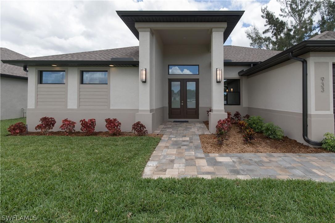 933 SW 6th Ave., Cape Coral, FL 33991