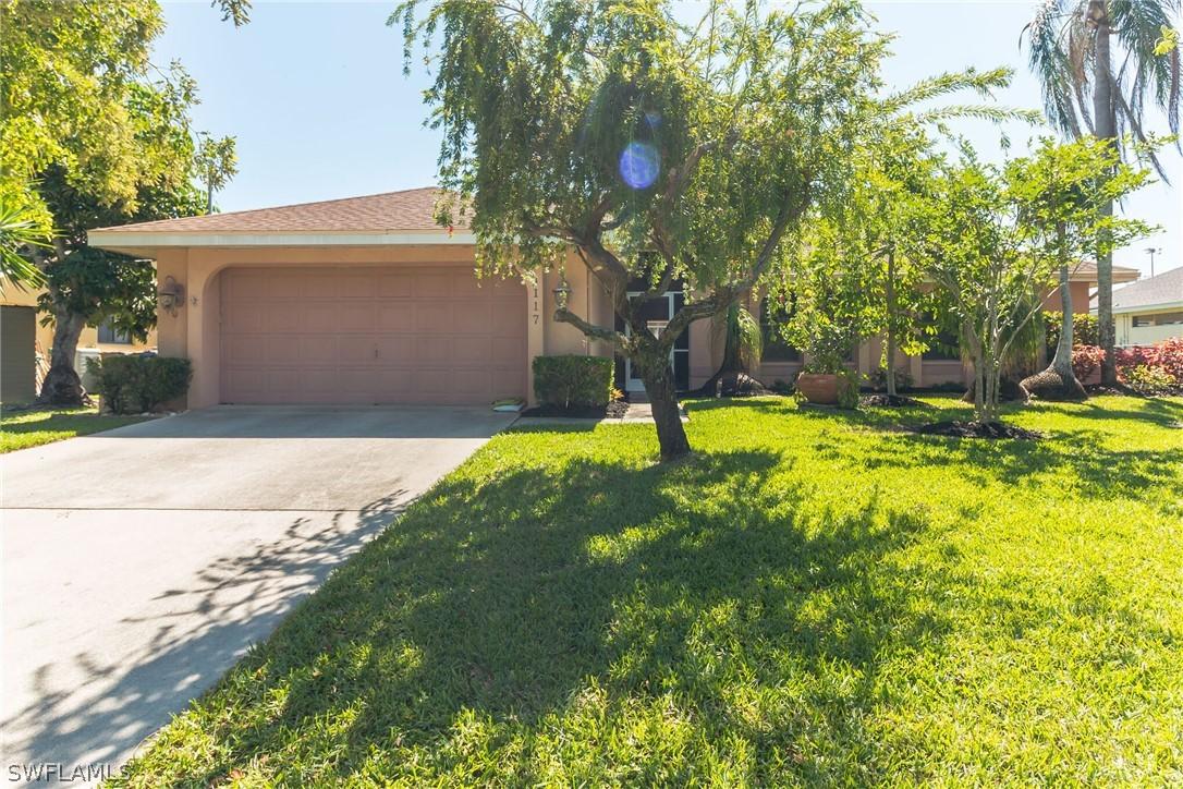 4117 SW 5th Pl., Cape Coral, FL 33914