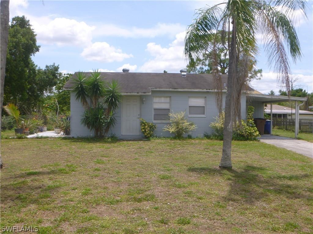 307 Lincoln Blvd., Lehigh Acres, FL 33936