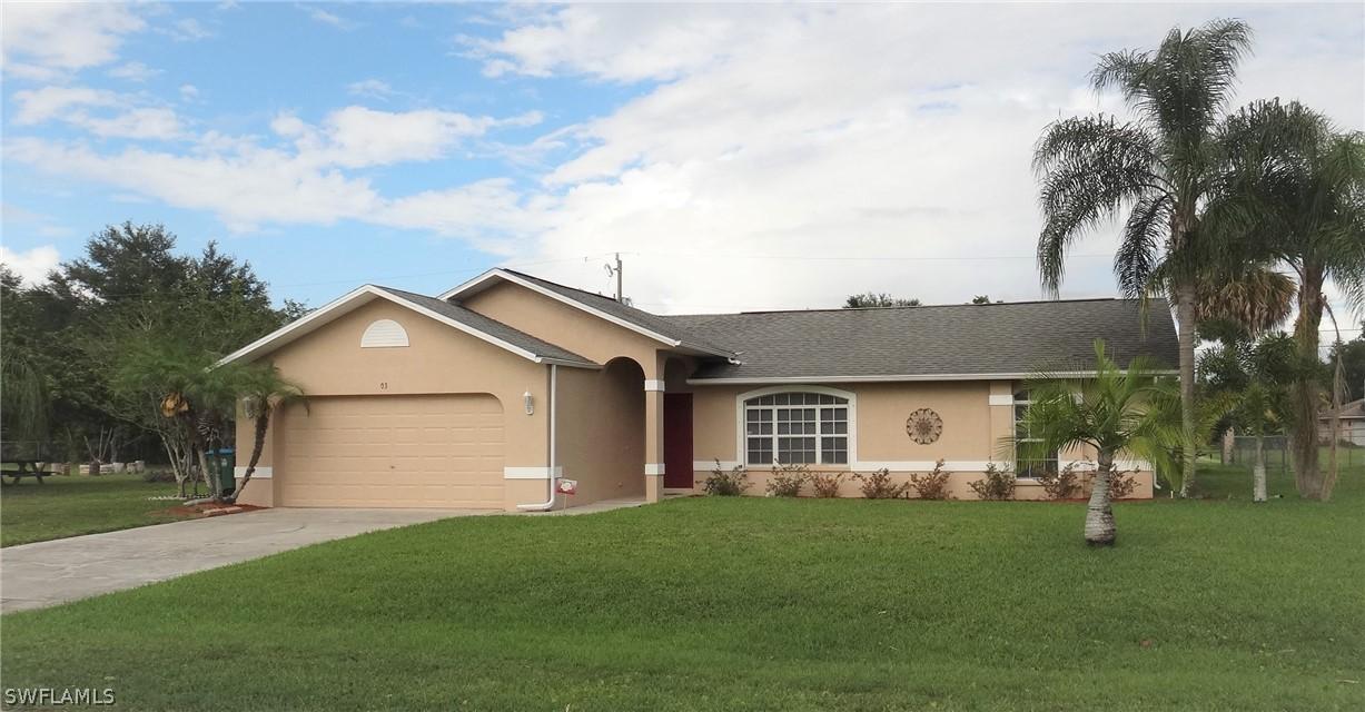 703 SE 9th Pl., Cape Coral, FL 33990