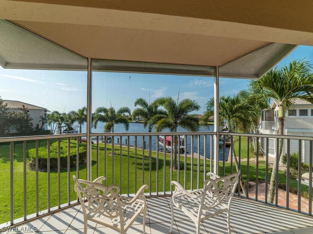 140 Eveningstar Cay, Naples, FL 34114