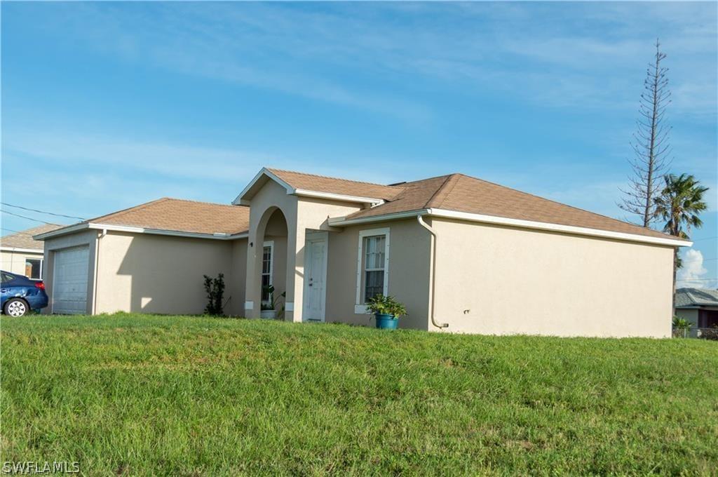 2050 NW 7th Ter., Cape Coral, FL 33993
