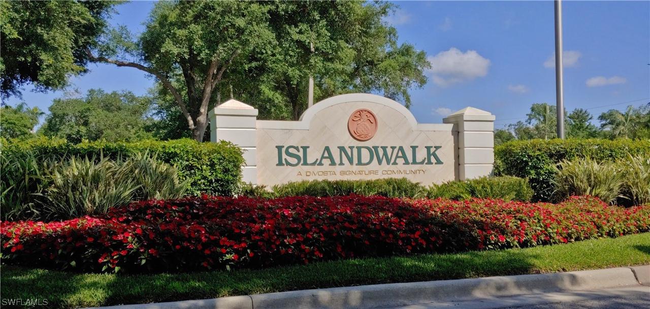 5283 Hawkesbury Way, Naples, FL 34119