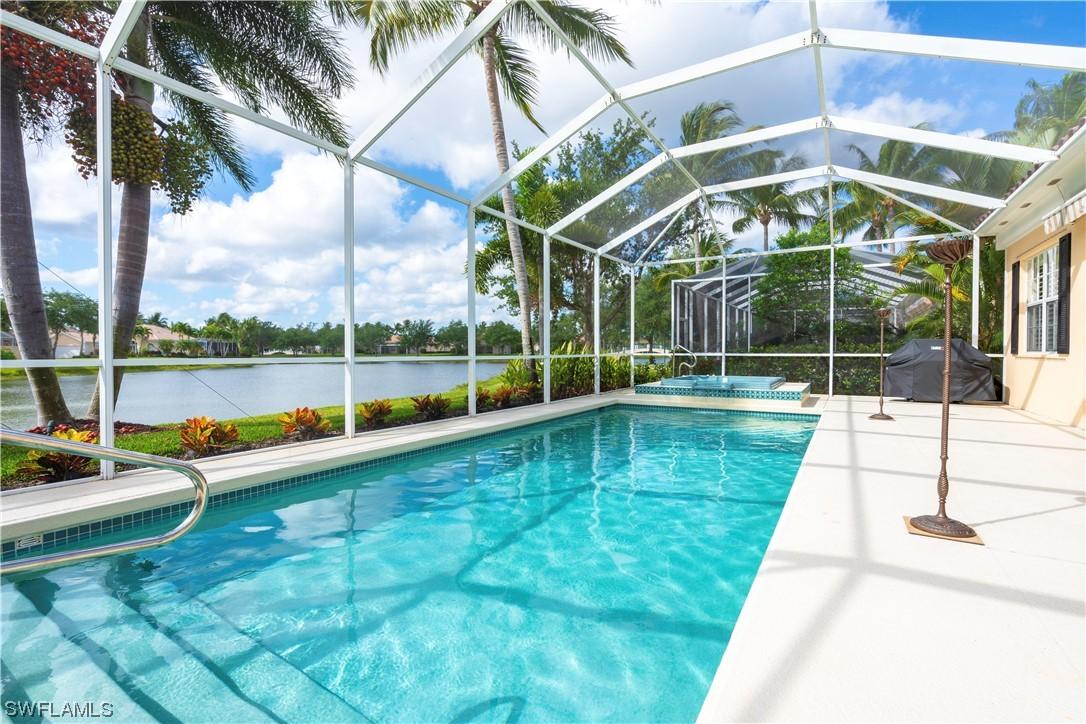 4854 Martinique Way, Naples, FL 34119