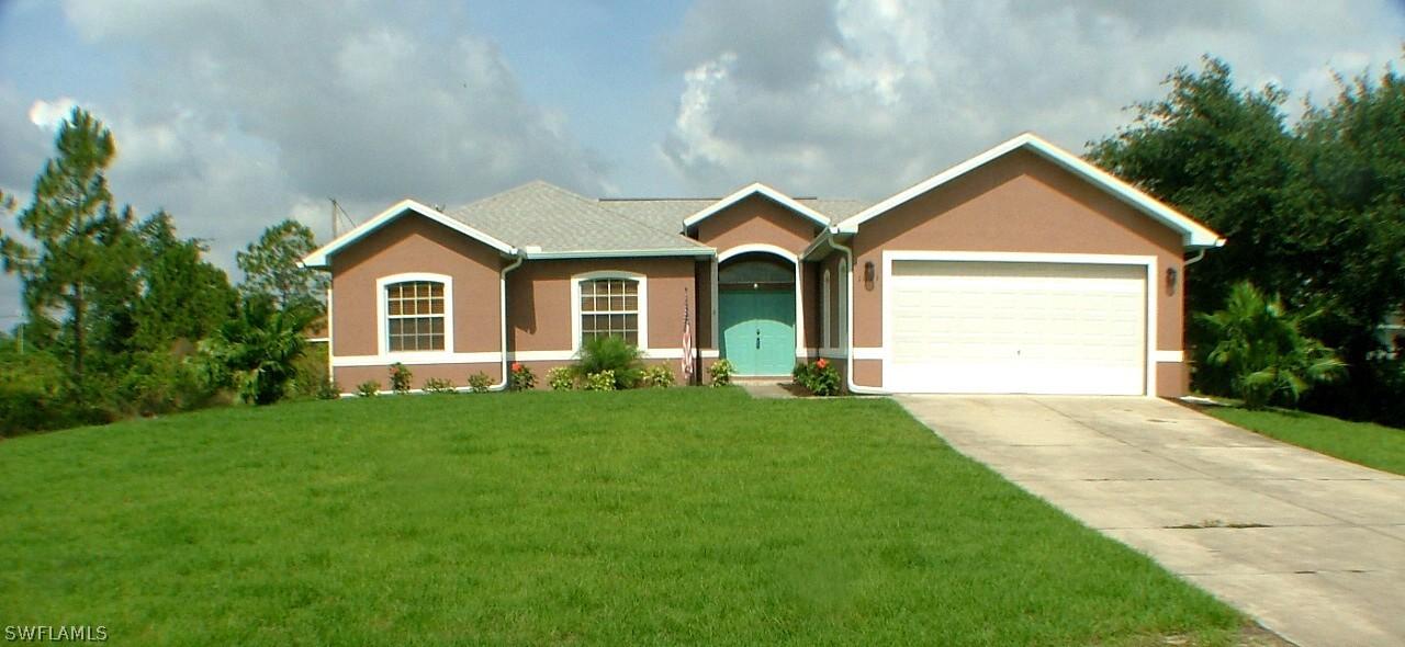 1011 Clayton Ave., Lehigh Acres, FL 33972