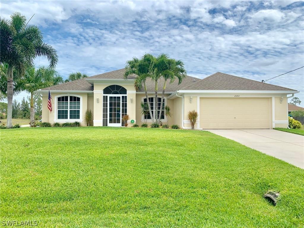 2201 NE 33rd St., Cape Coral, FL 33909
