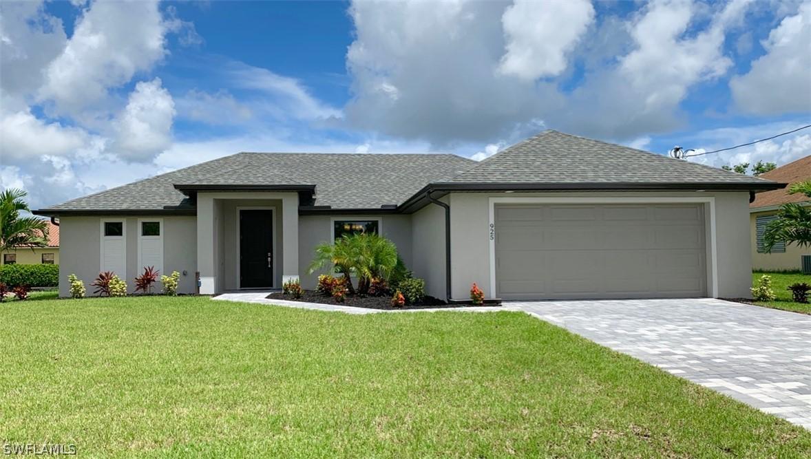 925 SW 5th Ter., Cape Coral, FL 33991