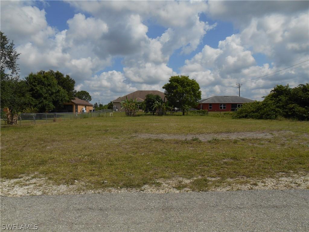 3102 7th St., Lehigh Acres, FL 33976