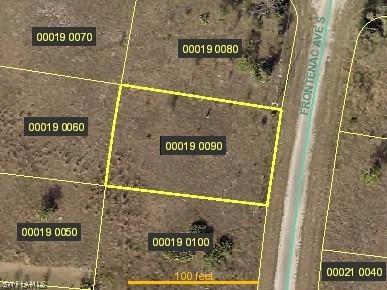 724 Frontenac Ave., Lehigh Acres, FL 33974