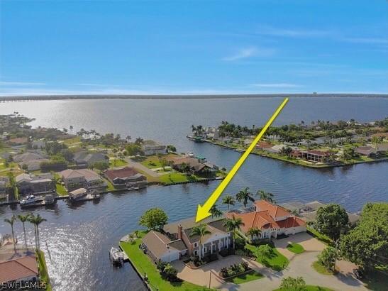 2063 SE 28th St., Cape Coral, FL 33904