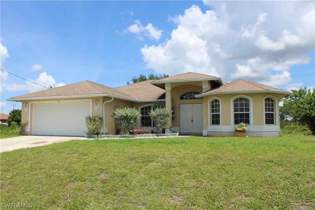 747 Alamo St., Lehigh Acres, FL 33974