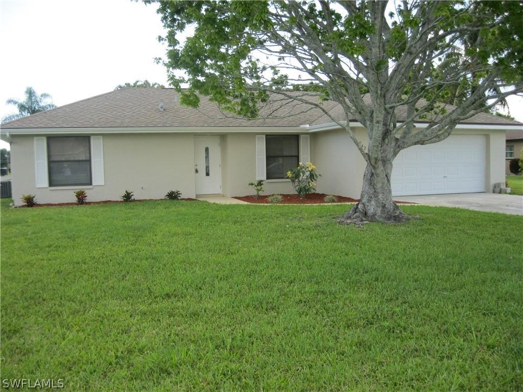 842 SE 3rd Pl., Cape Coral, FL 33990