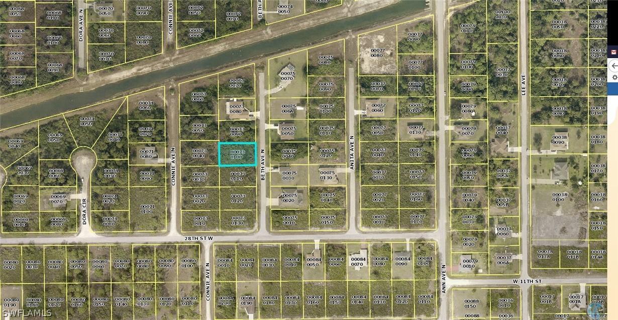 2807 Beth Ave., Lehigh Acres, FL 33971