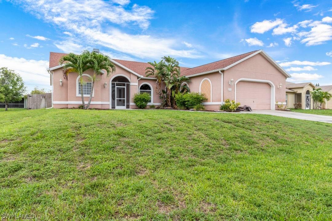 2705 SW 3rd Pl., Cape Coral, FL 33914