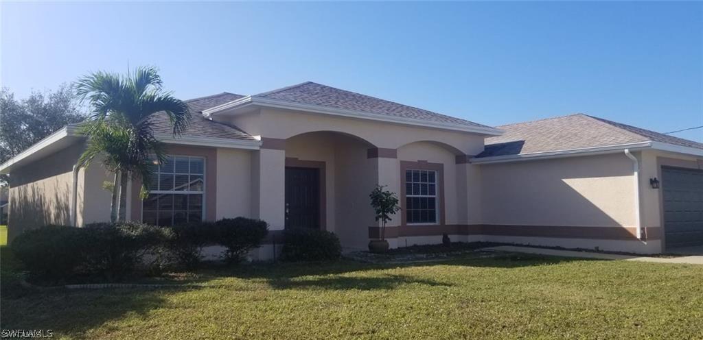 2126 SW 25th Ter., Cape Coral, FL 33914