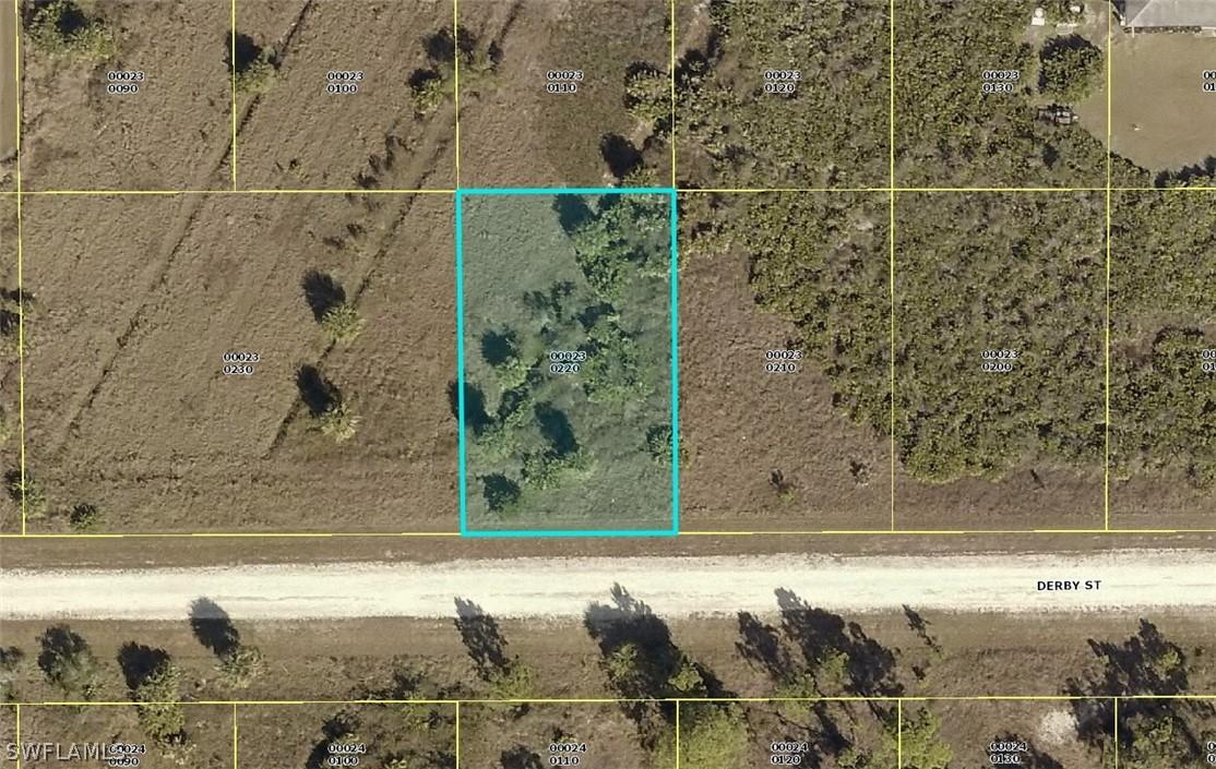 1004 Mexico Ave., Lehigh Acres, FL 33974