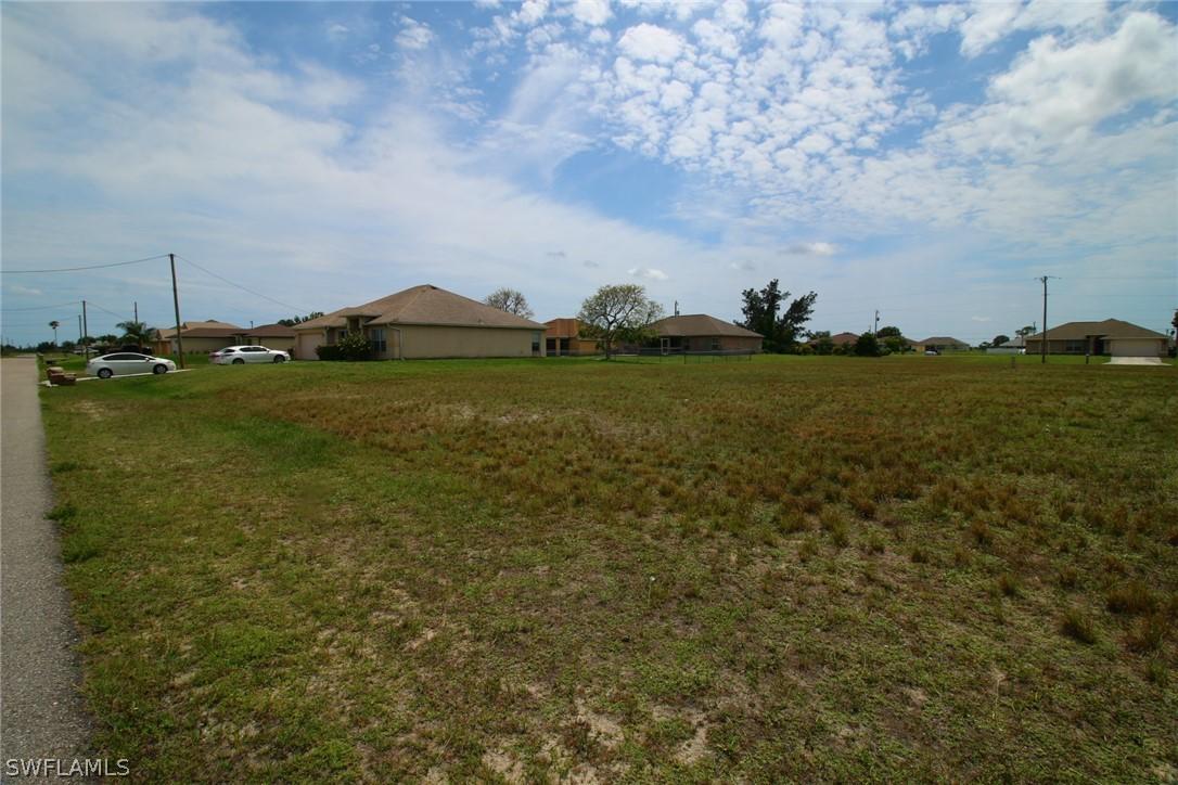 2824 NE 3rd Ave., Cape Coral, FL 33909