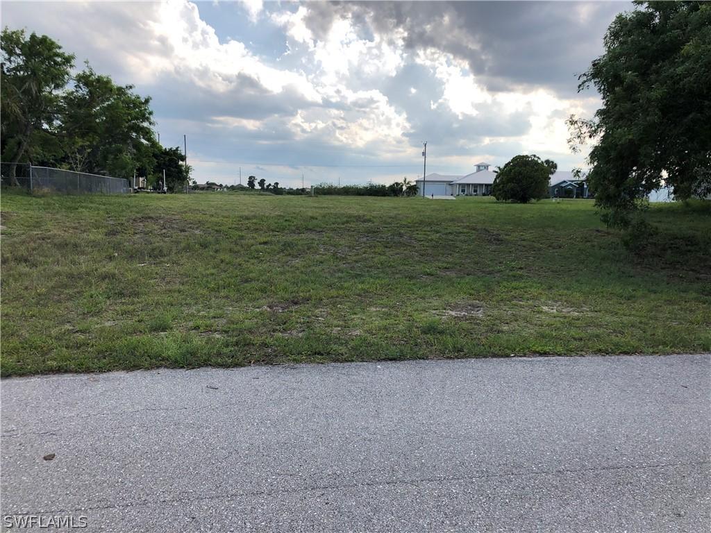 2600 NW 4th Ave., Cape Coral, FL 33993