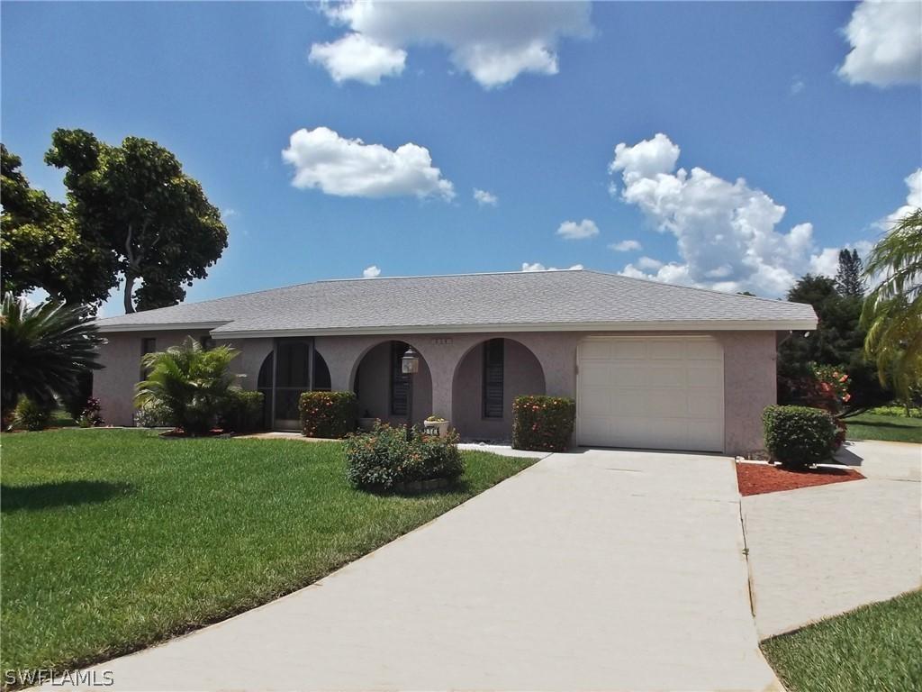 214 Ground Dove Cir., Lehigh Acres, FL 33936