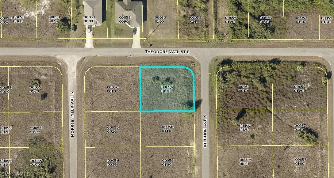 504 Kilgour Ave., Lehigh Acres, FL 33974