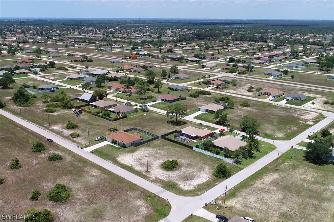 1905 NW 22nd Ter., Cape Coral, FL 33993