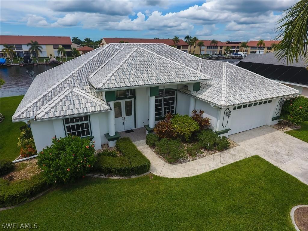 5604 SW 11th Pl., Cape Coral, FL 33914