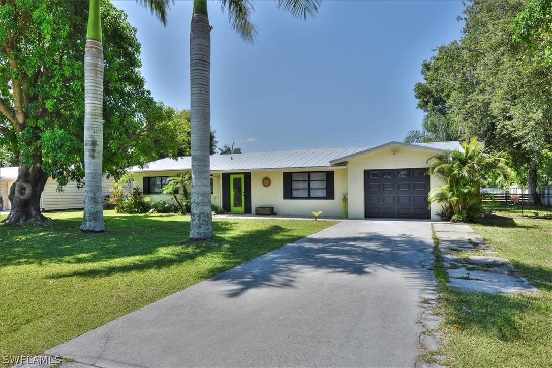 128 Coral Dr., Fort Myers, FL 33905
