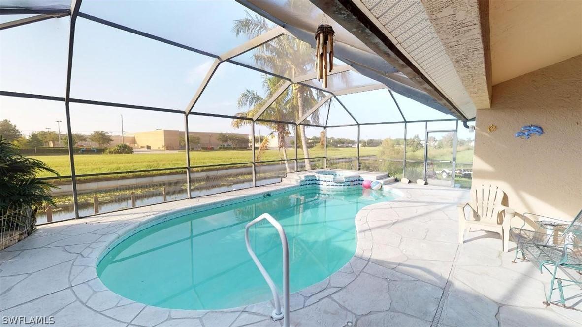 1822 NE 11th Ln., Cape Coral, FL 33909