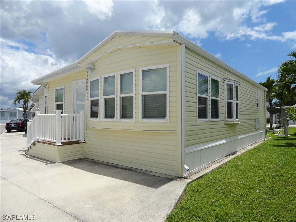 17186 Dragonfly Ln., Fort Myers, FL 33967