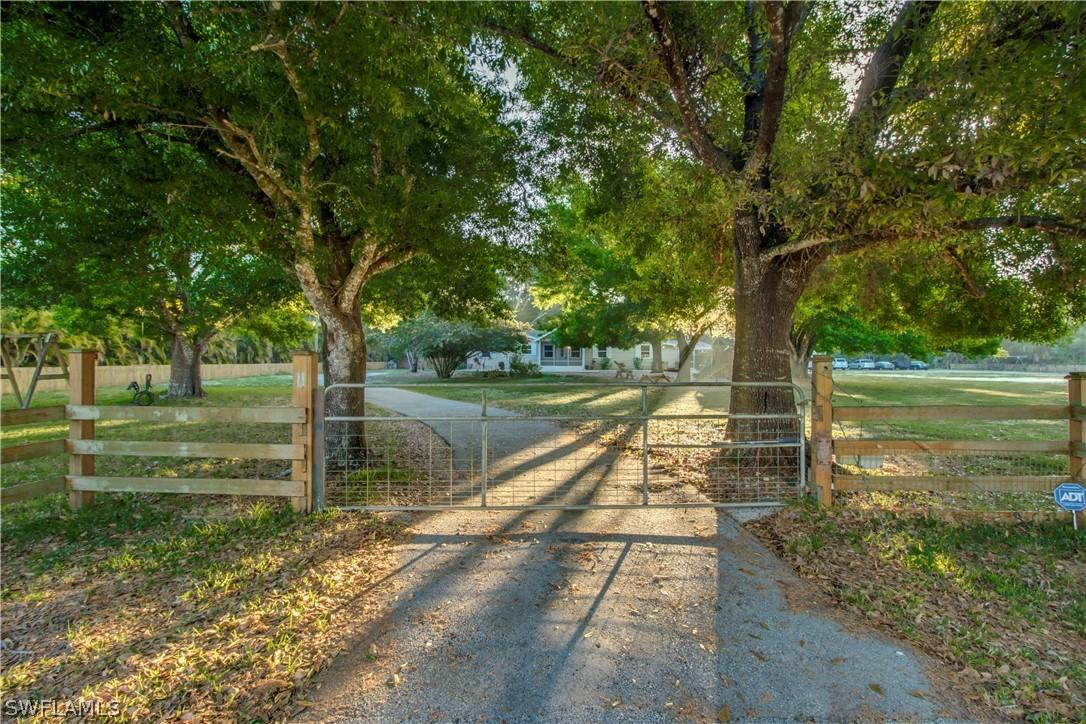 15971 Swallowtail Ln., Fort Myers, FL 33912
