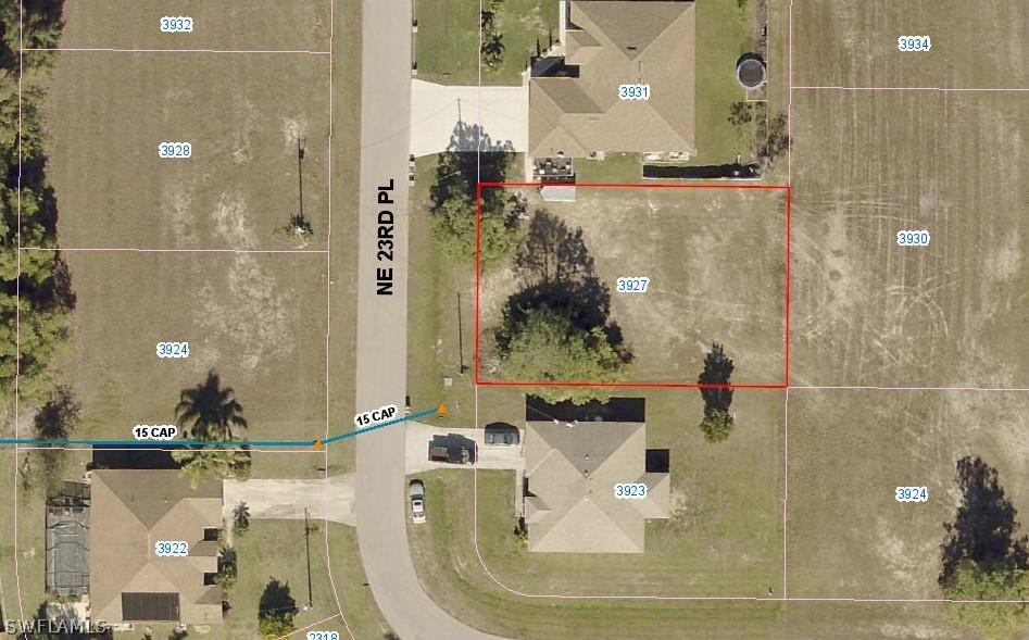 3927 NE 23rd Pl., Cape Coral, FL 33909