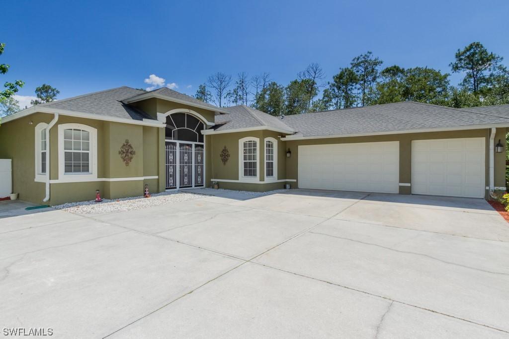 4320 Golden Gate Blvd., Naples, FL 34120