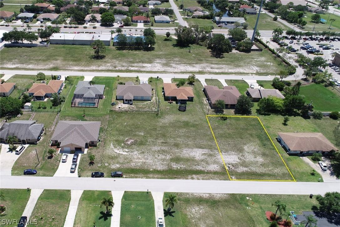 3825 SW 8th Ct., Cape Coral, FL 33914