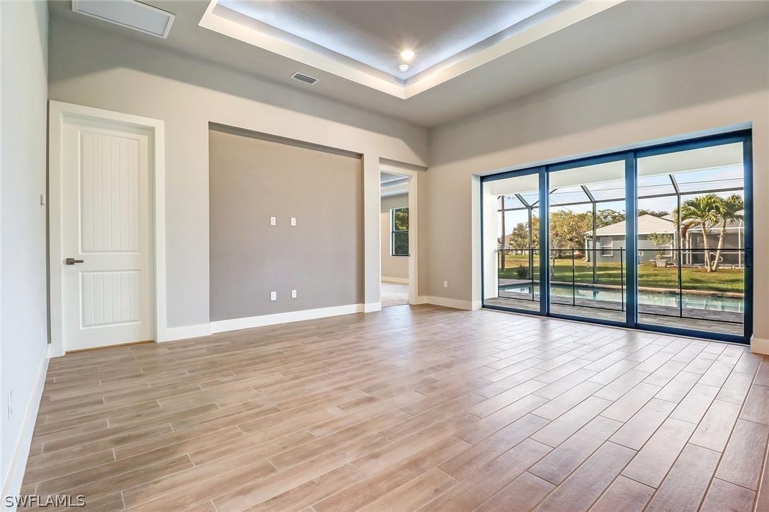 1221 SW 35th St., Cape Coral, FL 33914