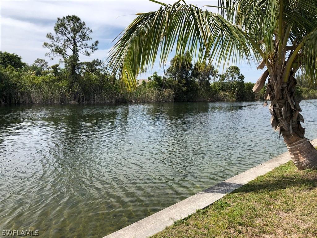 2906 NE 6th Ave., Cape Coral, FL 33909