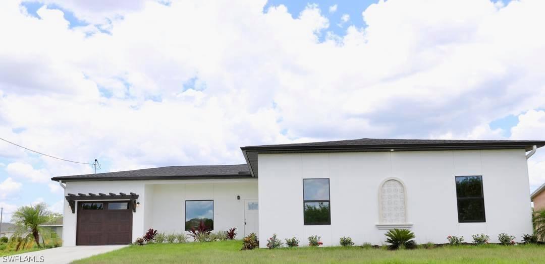 4004 13th St., Lehigh Acres, FL 33976
