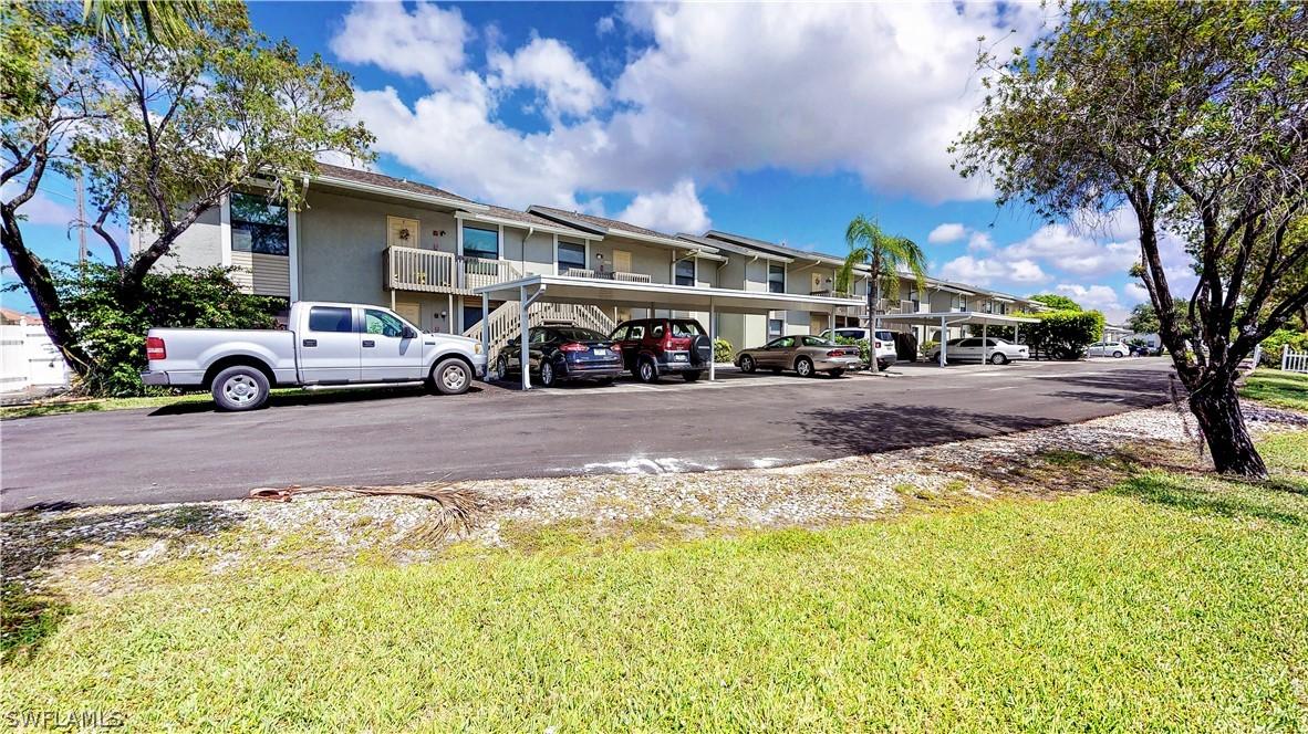 4708 SW 8th Pl. #202, Cape Coral, FL 33914