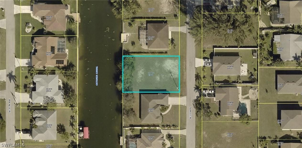 416 SE 13th Pl., Cape Coral, FL 33990