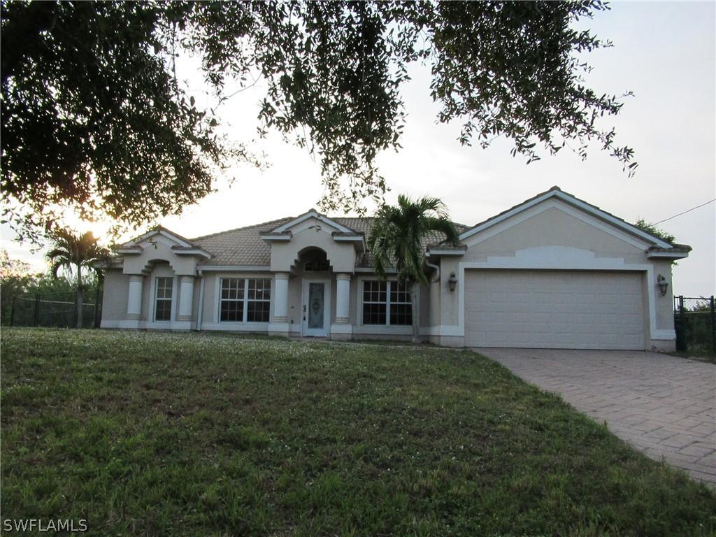 1018 NW 32nd Pl., Cape Coral, FL 33993