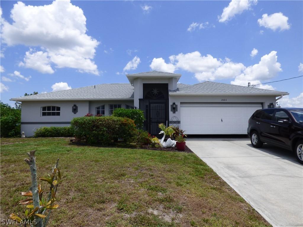 2404 Christopher Ave., Lehigh Acres, FL 33971